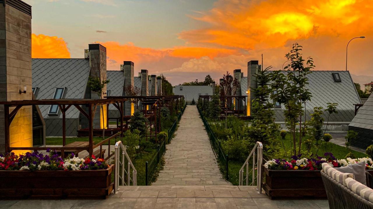 In The Garden Ilica Thermal Resort Hotel & Aqua Park Erzurum Exterior photo